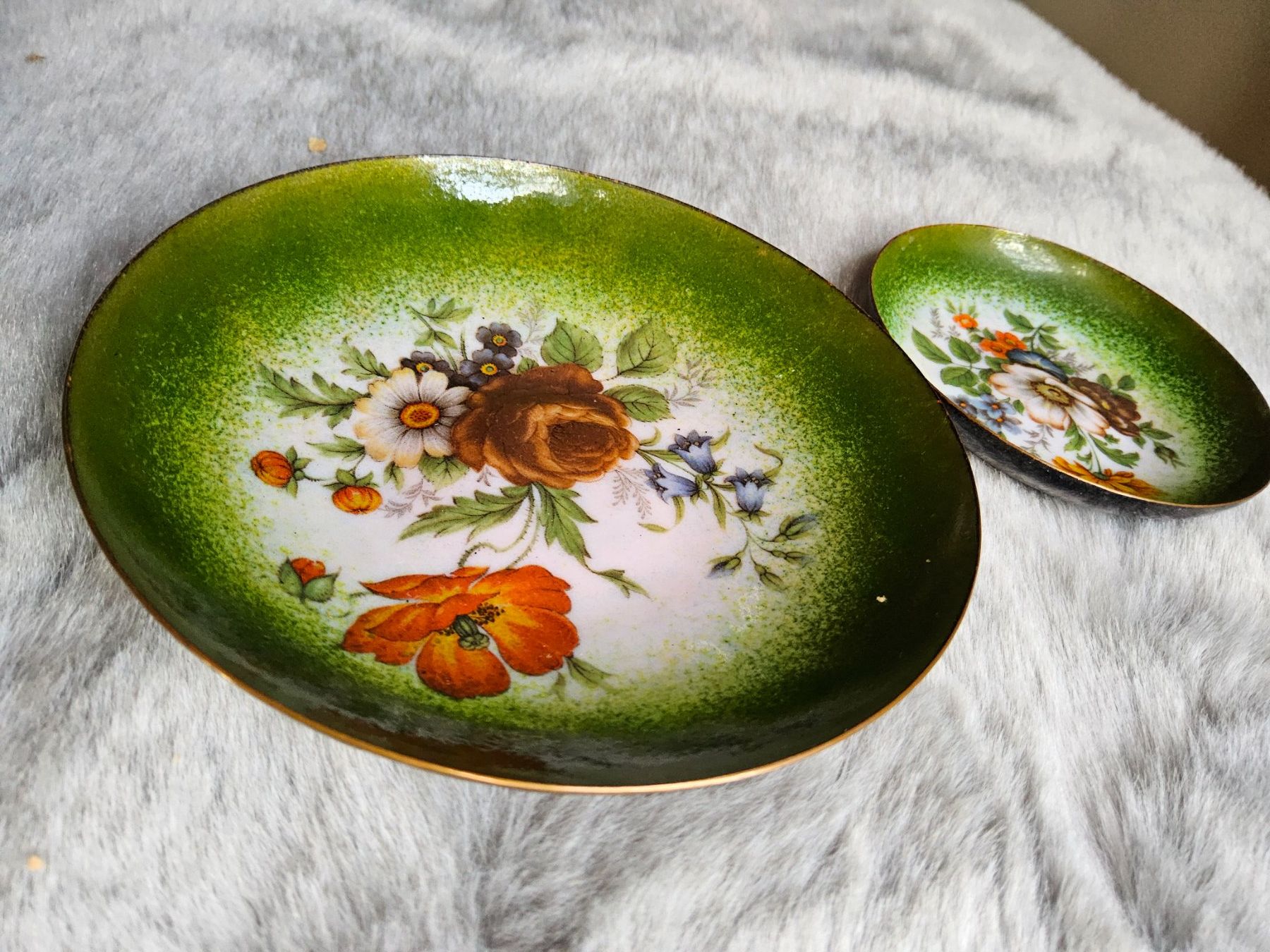 Piatti: 2 antike Kupfer florale Tellerchen, ca 1900 – Usato da Zürich venduto da SciTec 6