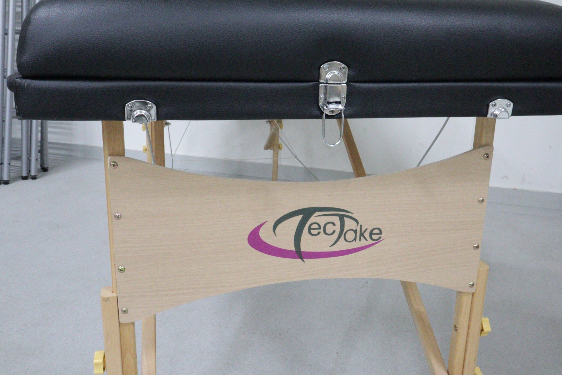 TecTake Lettini & sedie per cosmetici: TecTake 3-Zonen Massageliege – Usato da Volketswil venduto da brockipfannenstil 5