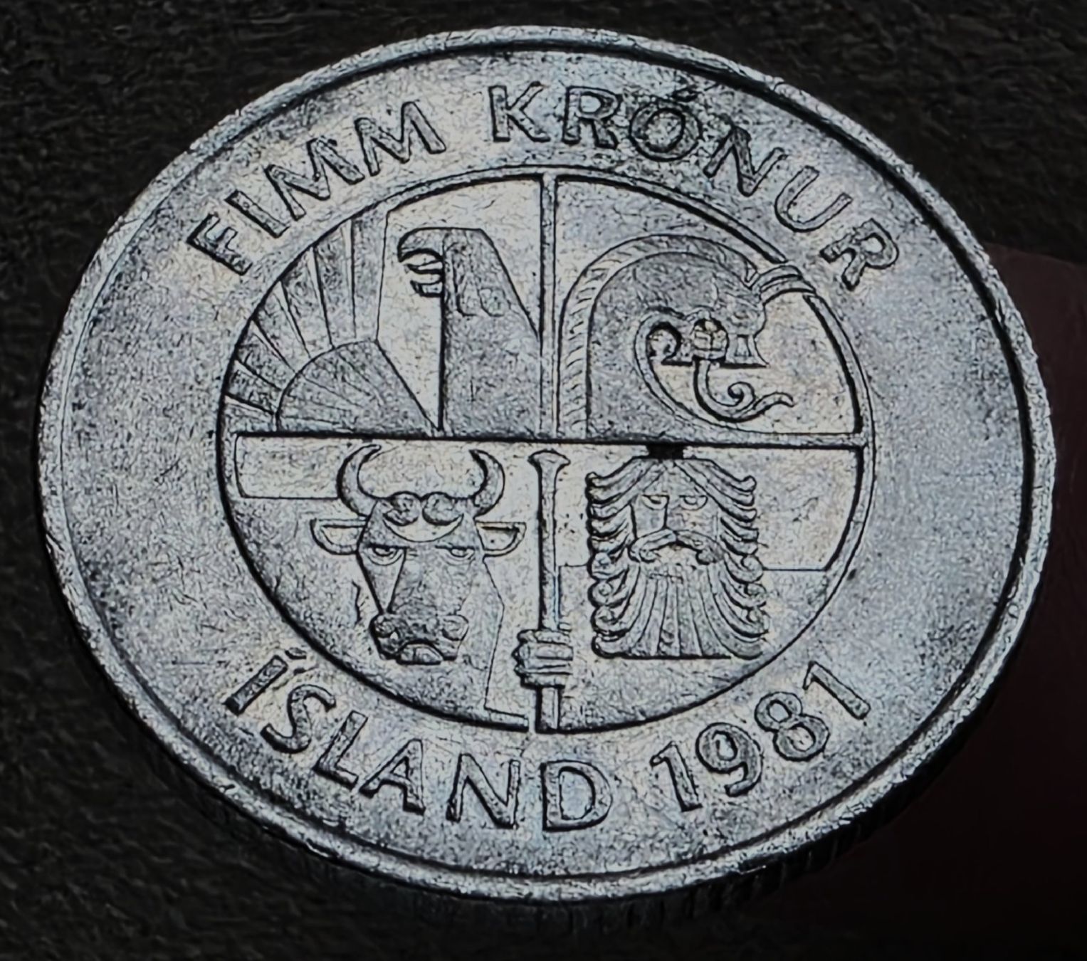 Tutti le monete: ISLAND 5 KRONUR 1981 – Usato da Winterthur venduto da Creso70 1