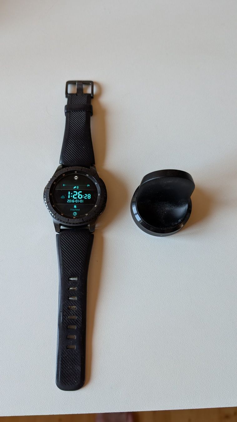 Samsung Smartwatch: Samsung Gear S3 Frontier – Gebraucht aus Buchrain von HejaBVB