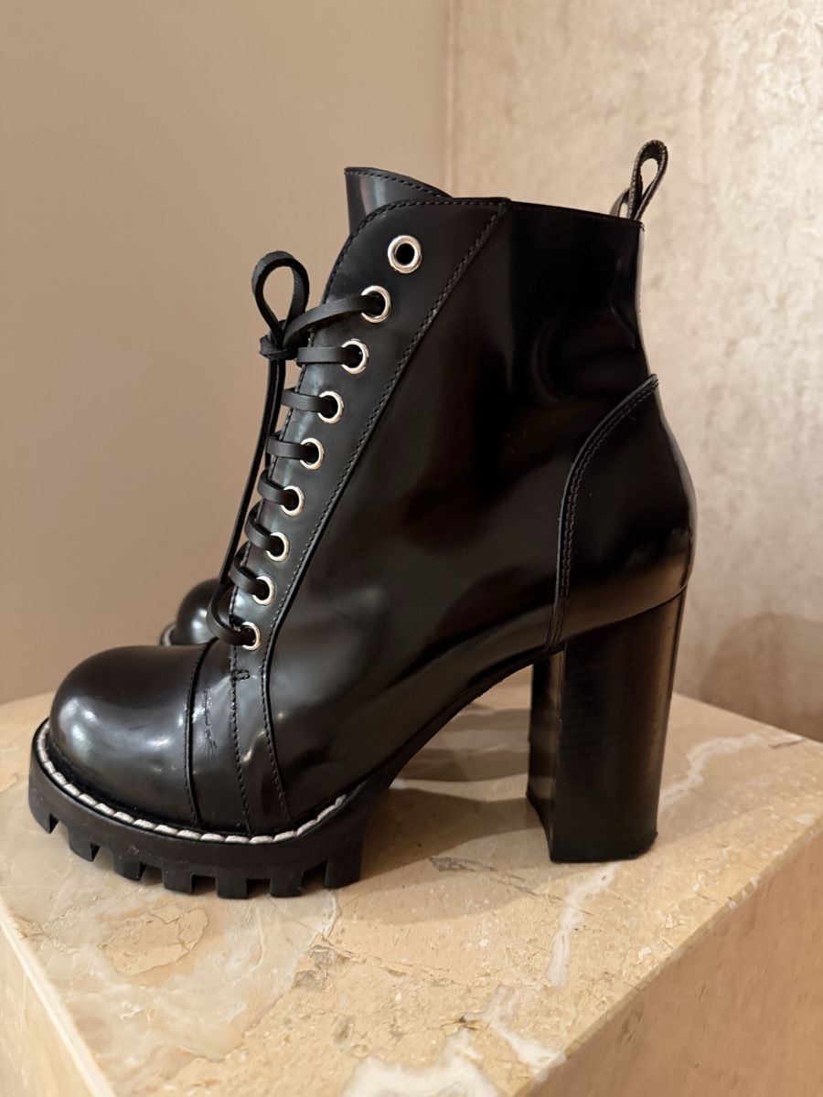 Louis Vuitton Scarpe da donna: Louis Vuitton boots – Usato da Paradiso venduto da apf_mh9c 1