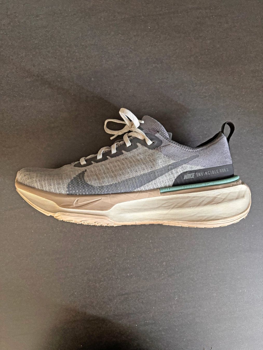 Nike Scarpe da uomo: Nike Invincible Run 3 – Usato da Tesserete venduto da kovalev27