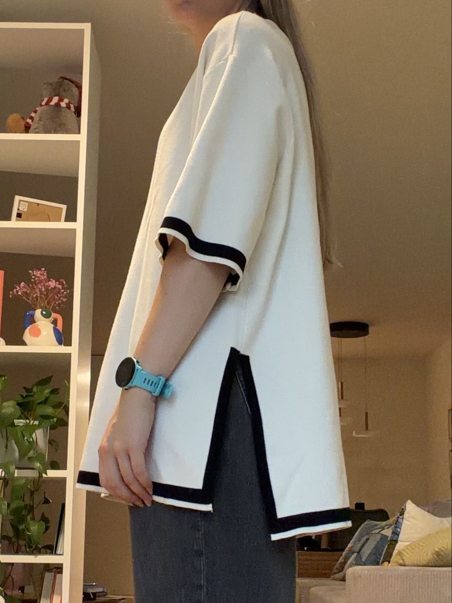 Zara T-Shirts: Weisses Zara Oversize-Strick-Shirt – Gebraucht aus Zürich von dbu_s8p2 1