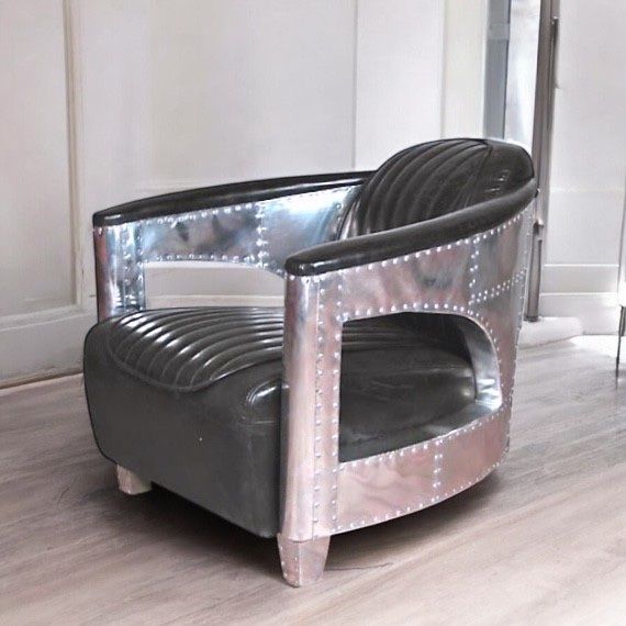 Poltrone: Fauteuil Aviateur "Chuck" Cuir Noir – Nuovo e nell'imballaggio originale da Cressier FR venduto da Cazadeco