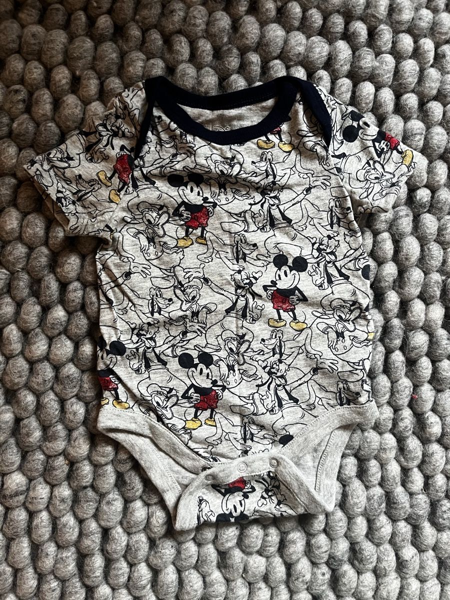 Gap Biancheria intima: Babybody Gr. 1-3 Monate Mikey Mouse – Nuovo (secondo la descrizione) da Horgen venduto da adrigas