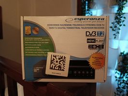 Esperanza DVB-T2 Receiver EV106P Full HD Neuwertig