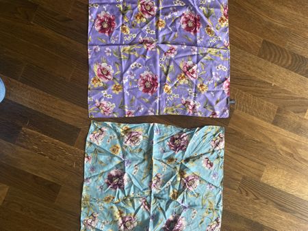 Lot de 2 foulards fleuris vintage - Parfait pour l'été!