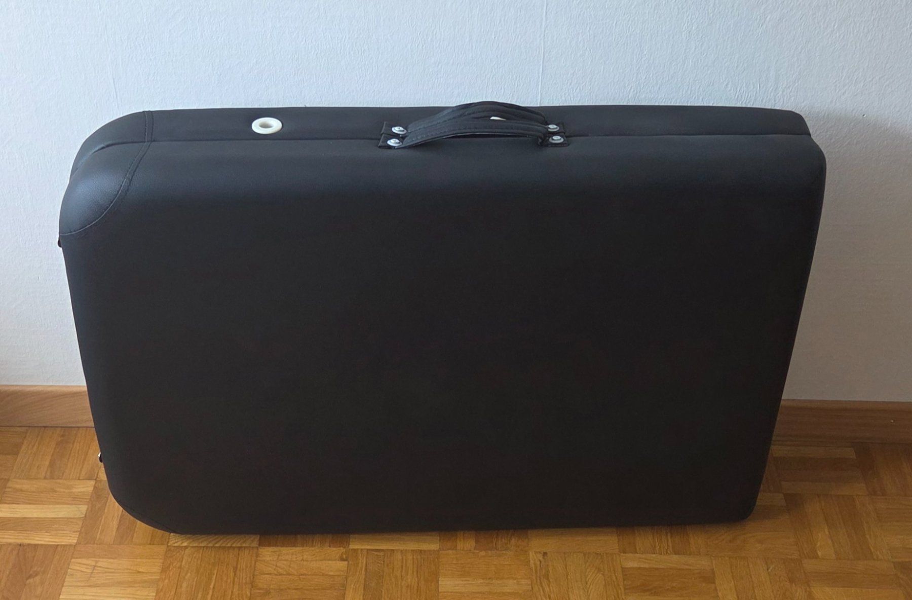 Fauteuils de soin: Table de massage pliante – Neuf avec emballage d'origine à Vevey par sev_nw9m 1