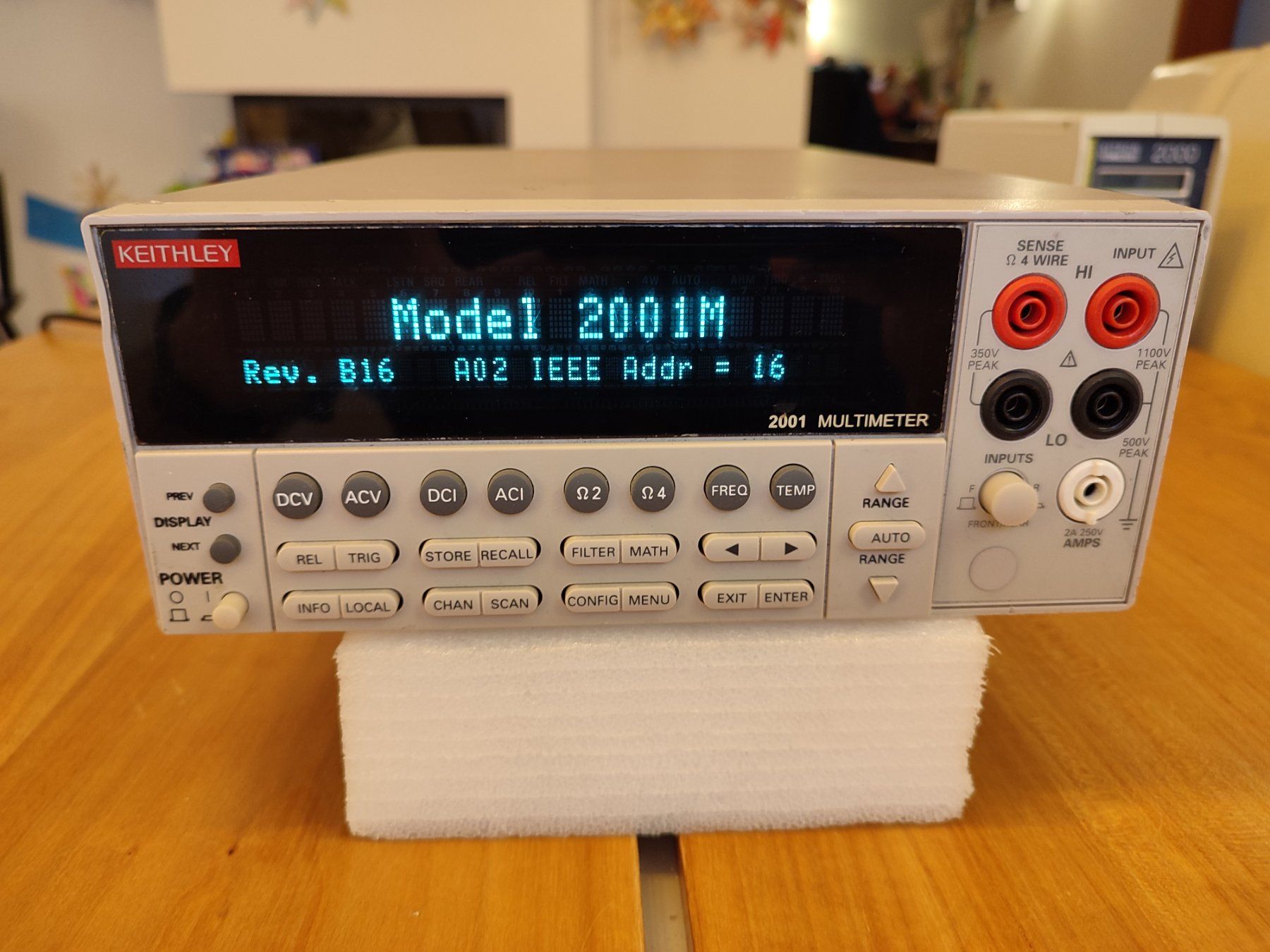 Messen: Tisch Multimeter Keithley 2001M 7.5 Digit – Gebraucht aus Madetswil von