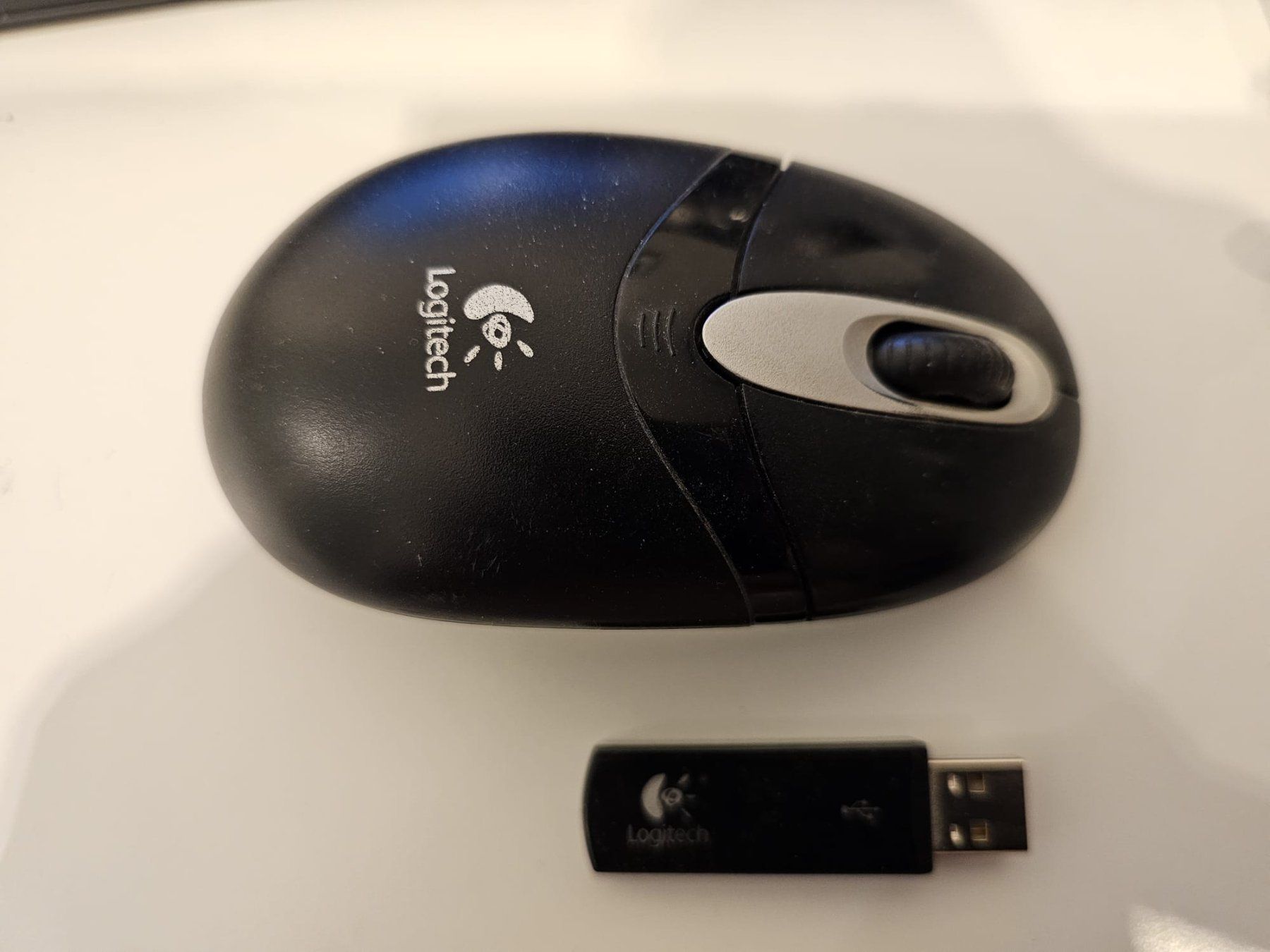 Logitech Souris: Funk Maus Logitech – D'occasion à Wallisellen par 125271