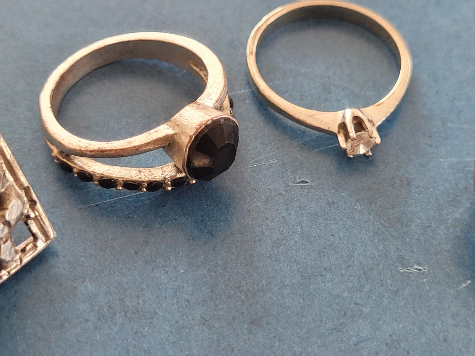 Sonstiger Schmuck: Antikes Schmuck-Lot – Gebraucht aus Kriens von KTP 2