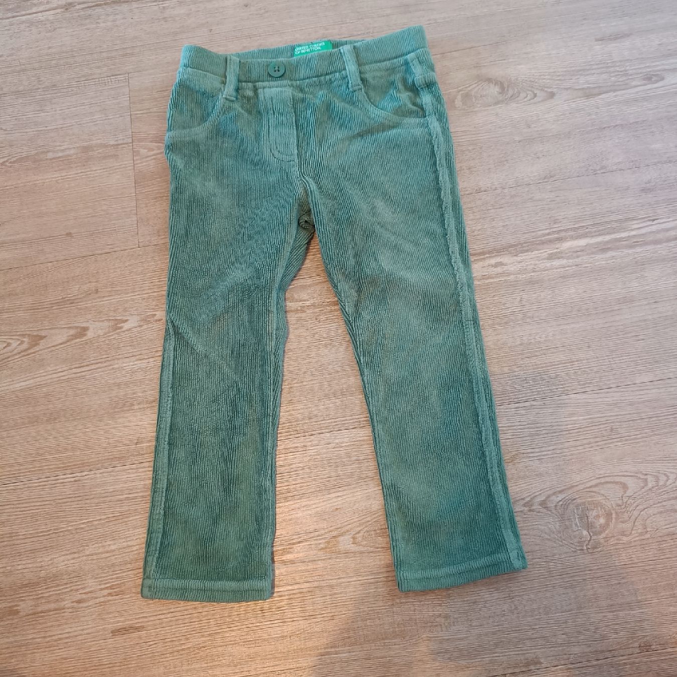 Benetton Pantalons: Hose Grösse 92 – D'occasion à Jaberg par urig17.