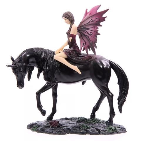 Statuette: Märchenfee auf schwarzem Einhorn reitend – Nuovo e nell'imballaggio originale da Menzingen venduto da fairy123
