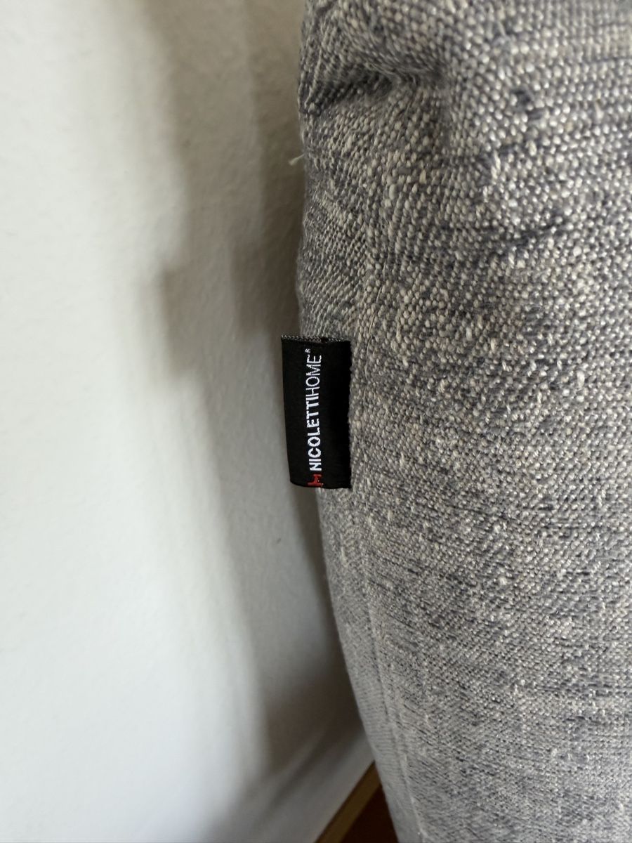 Divani: Nicoletti Sofa CHAMONIX grau Leine – Usato da Zug venduto da Katenths 6
