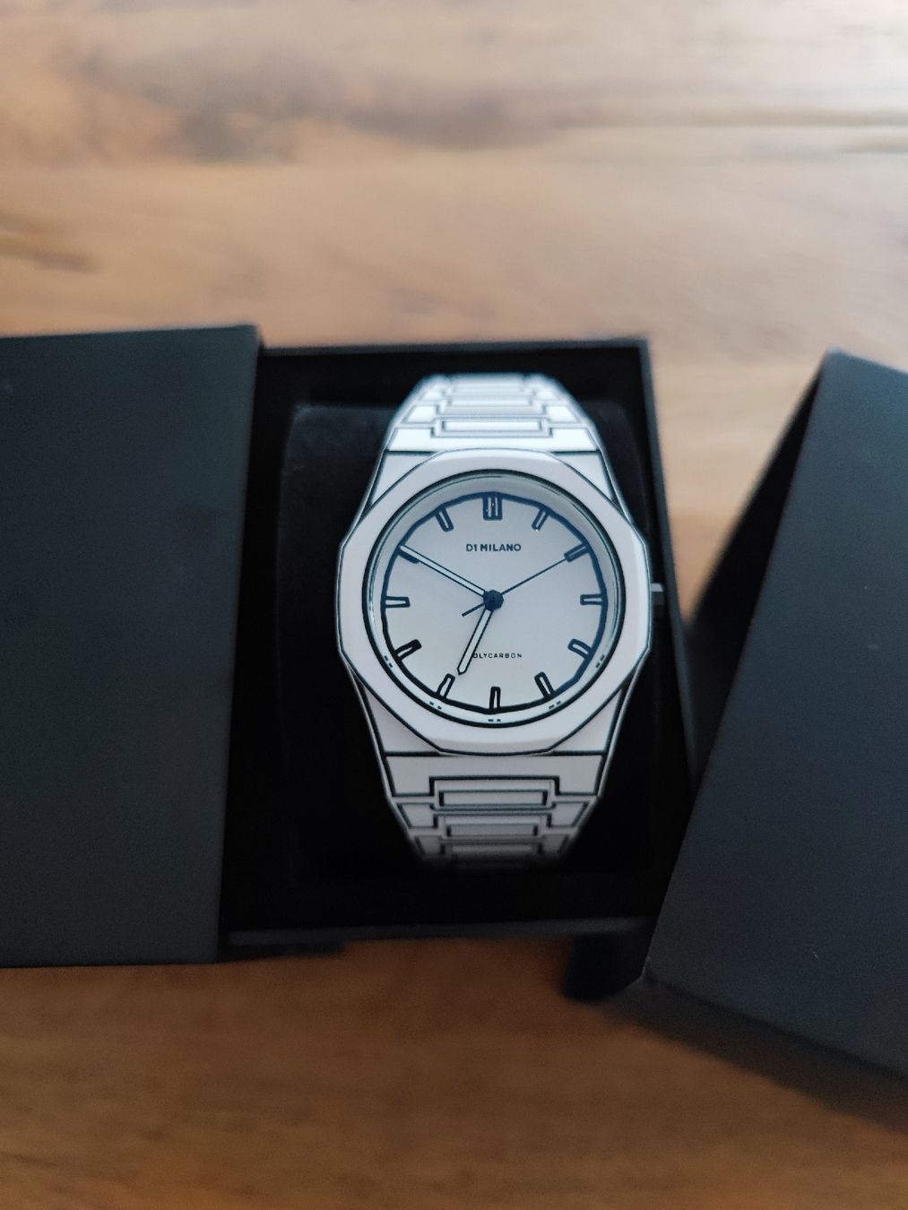 Orologi: D1 Milano Sketch White – Nuovo e nell'imballaggio originale da Wetzikon ZH venduto da masterzopp 2