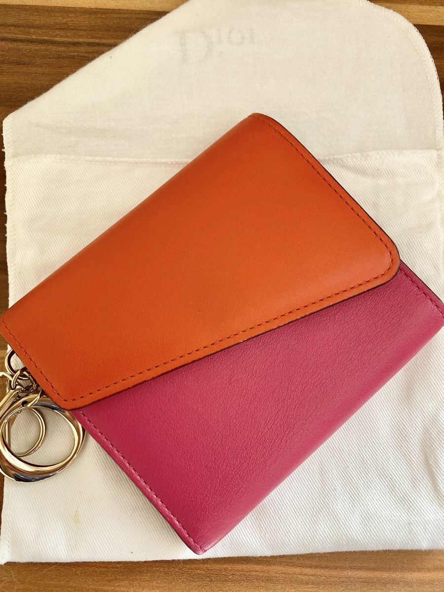 Dior Portemonnaie: Dior Portomonnaie/Tasche / Leder – Neu (gemäss Beschreibung) aus Sarnen von catnini