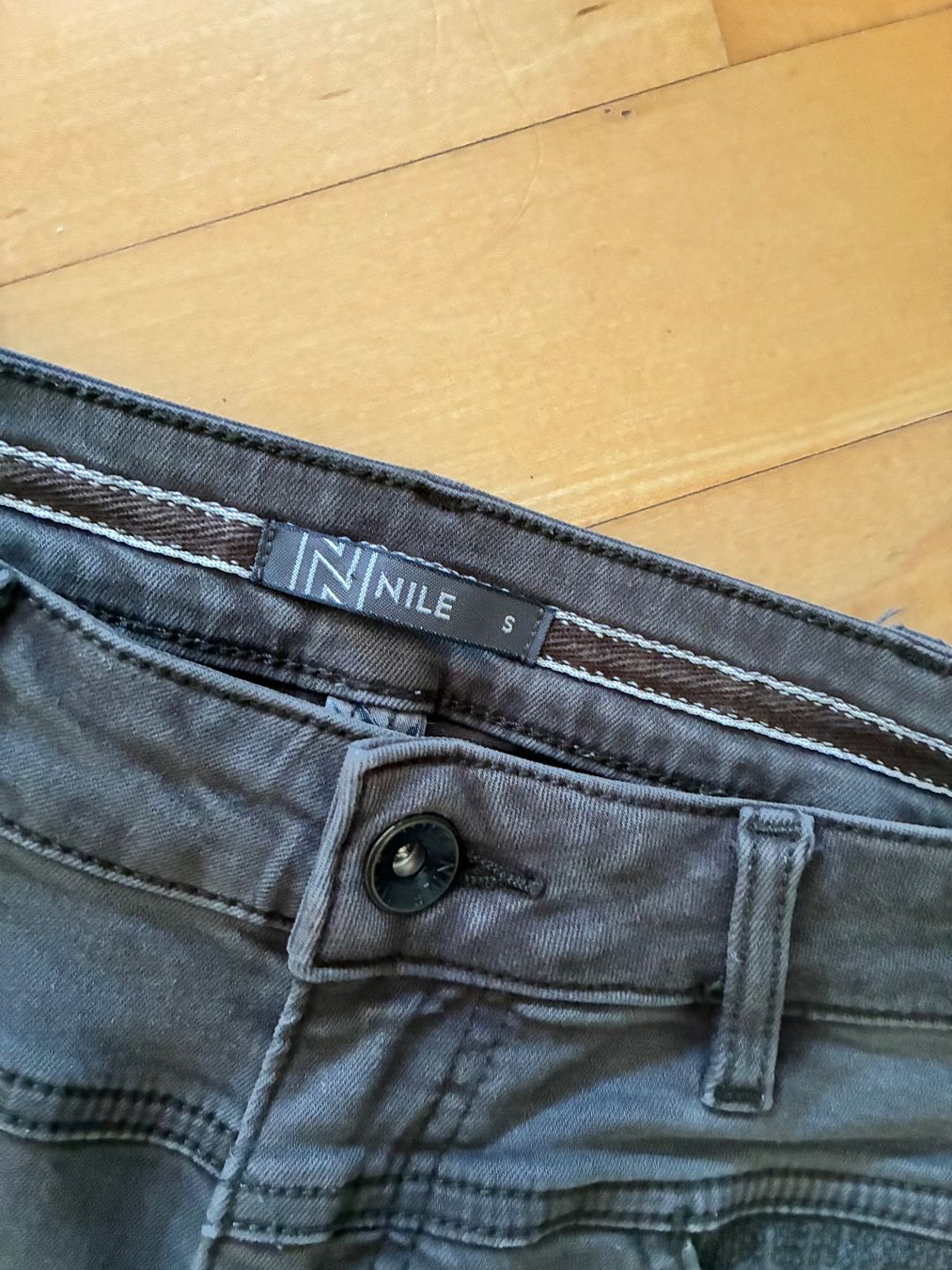Nile Jeans: Hose Nile – Gebraucht aus Belp von 6RaFu9 1