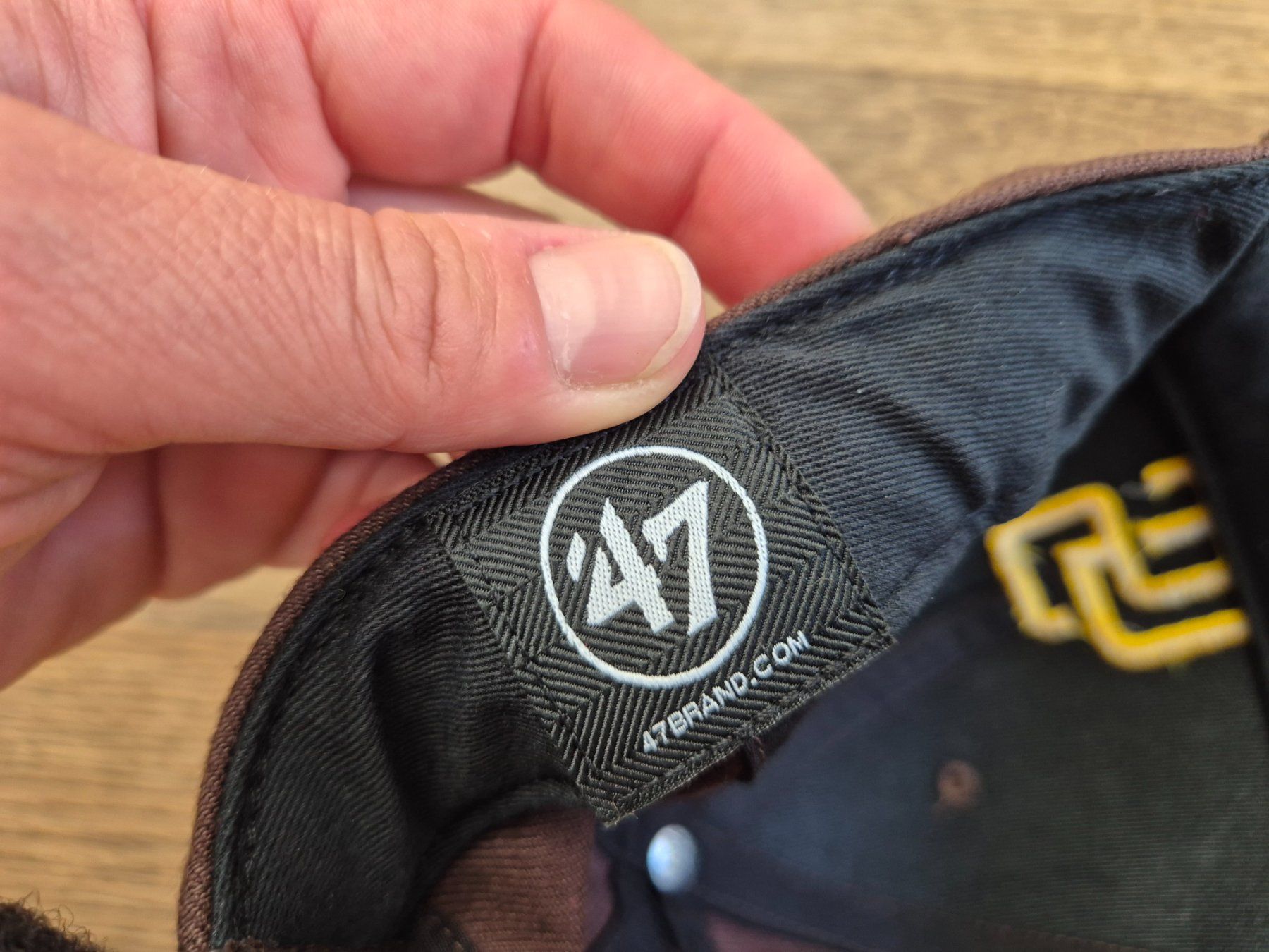 Sonstige Kleidung & Accessoires: Brown cap – Gebraucht aus Zürich von monadiederich 3