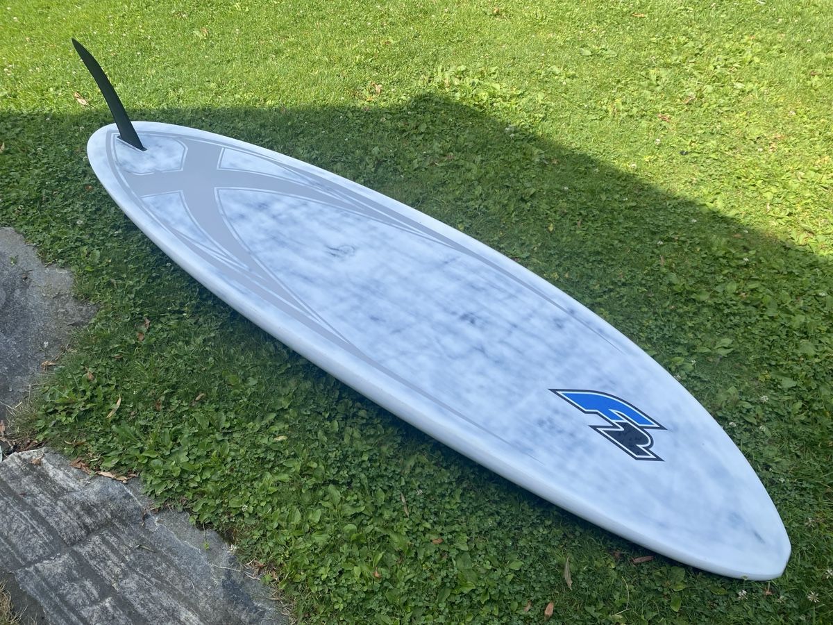 Tavole da surf e di nuoto: Windsurfboard F2 XTC LTD 91 – Usato da Flüelen venduto da Switch5 2