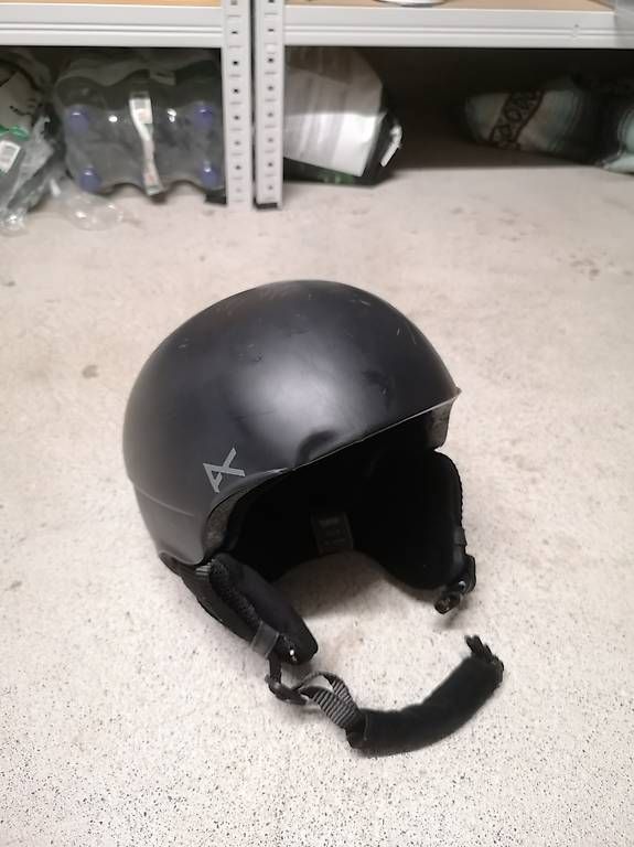 Caschi: Ski/Snoboardhelm S – Usato da Oberwil-Lieli venduto da kaj_ng8x