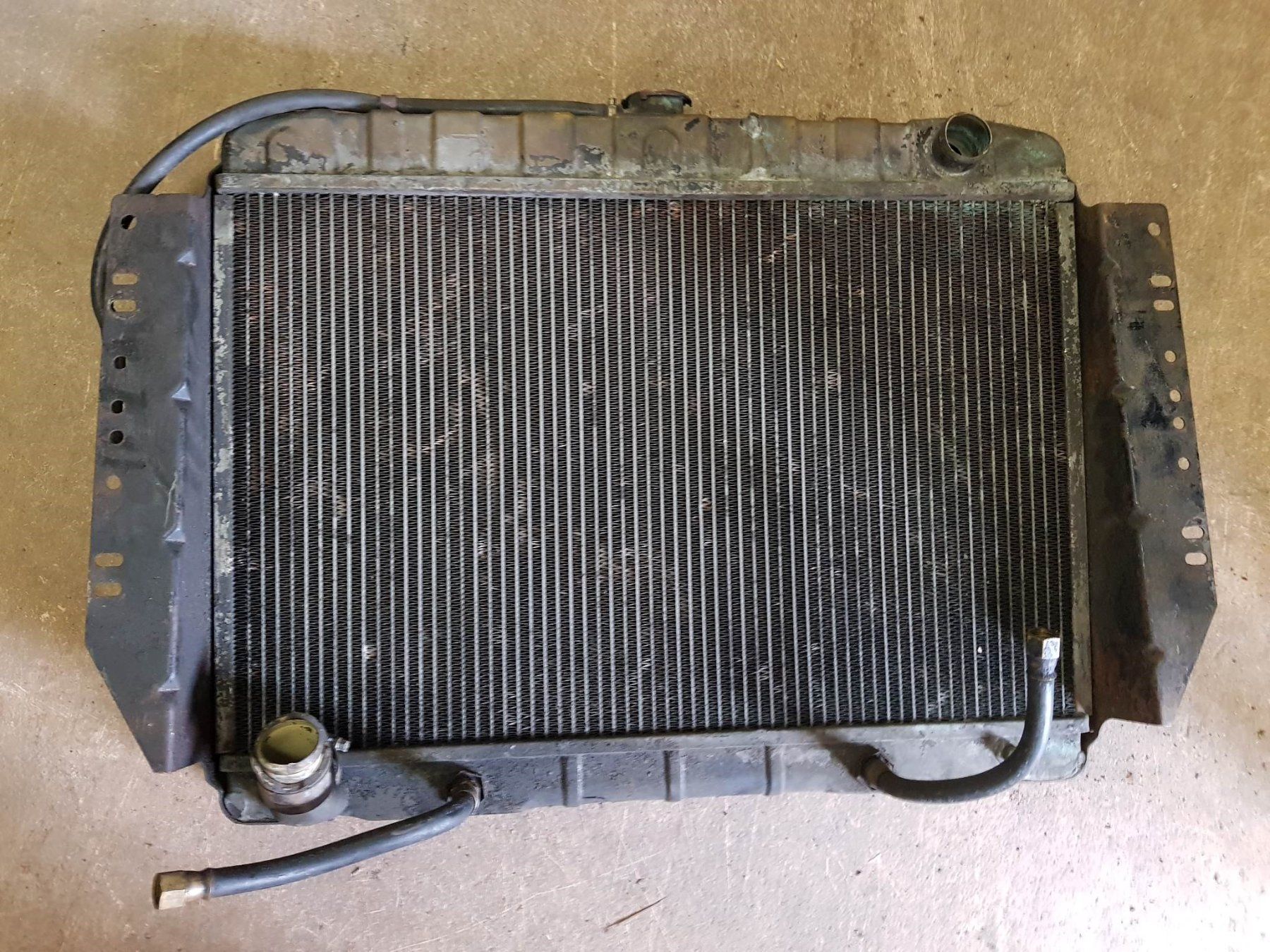 Tutti pezzi di ricambio auto: Original Mopar Kühler  No.5 – Usato da Niedergösgen venduto da usc_8qc6