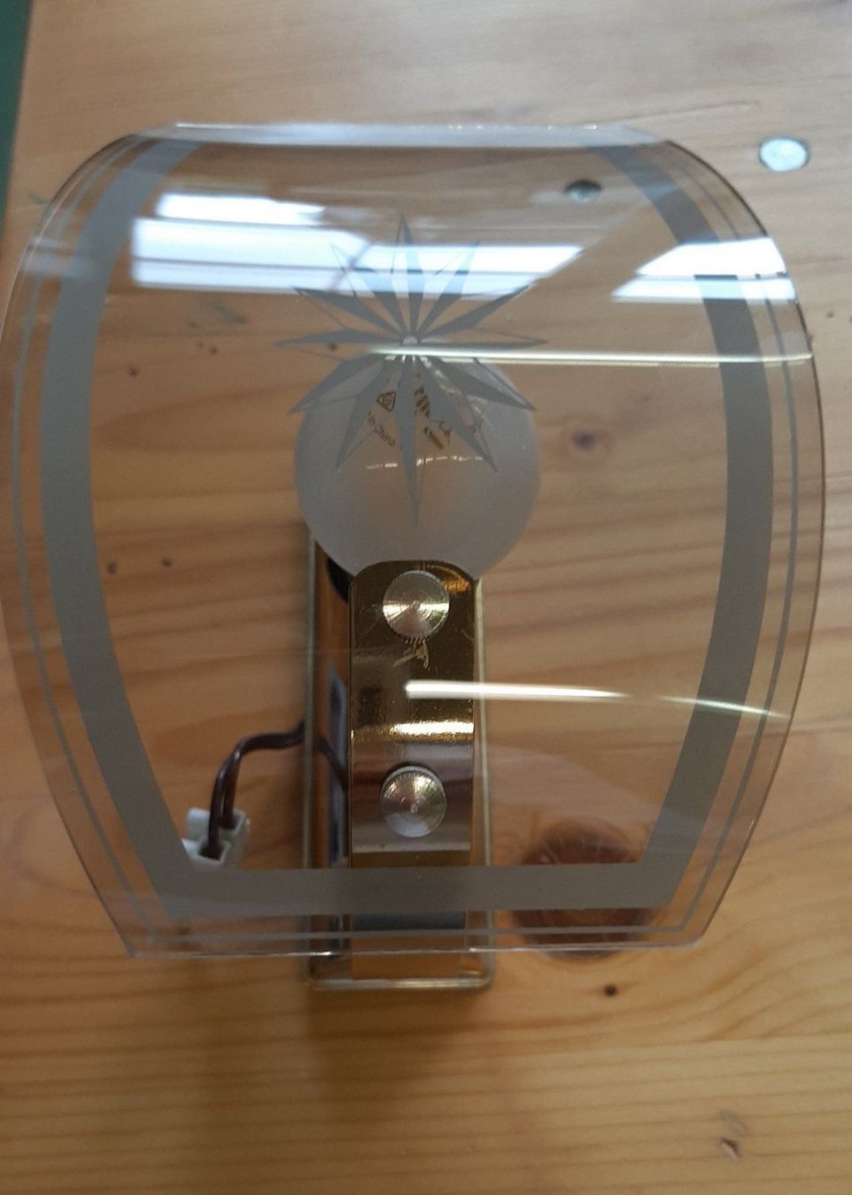 Lampen: edle Wandlampe Holz/Messing – Gebraucht aus Mosnang von KurtHe 2