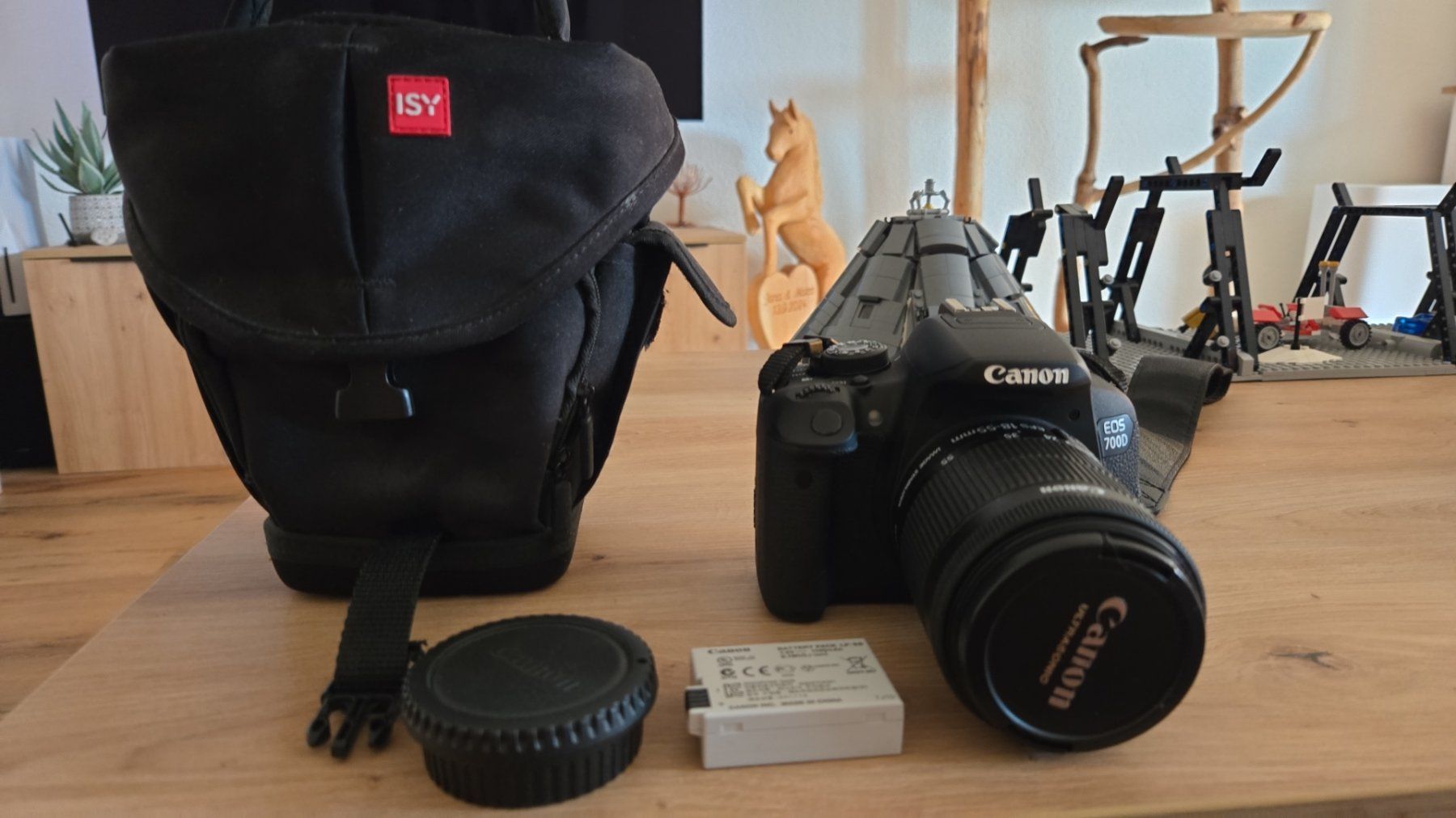Canon Appareil photo: Kamera Canon EOS 700D – D'occasion à Rüdtligen par Second2299