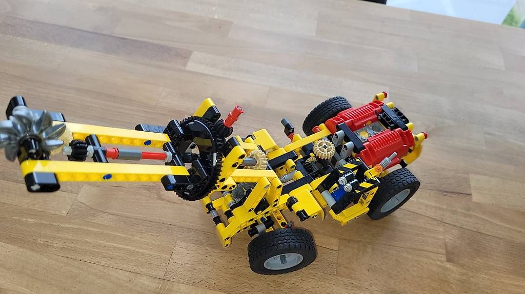 Lego Jeux de construction: Bergbau Lader 42049 – D'occasion à Olten par Einwegparadies 3