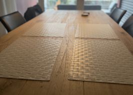 4 Tischsets beige, Flecht-Optik, neuwertig