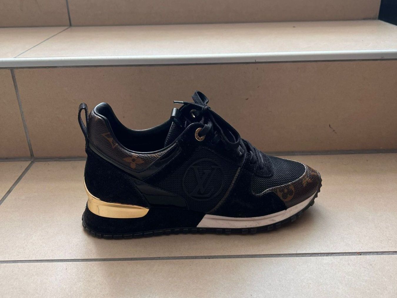 Louis Vuitton Scarpe da donna: Louis Vuitton Sneakers, Original – Usato da Quartino venduto da matepetra 4