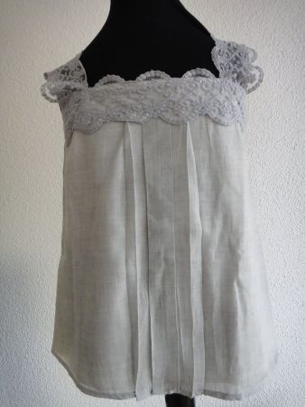 Nueces Bluse Gr. 8 Jahre