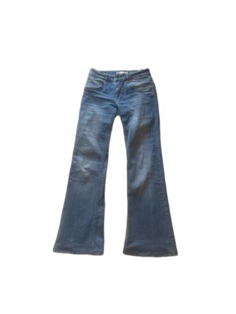 Subdued flared Jeans 