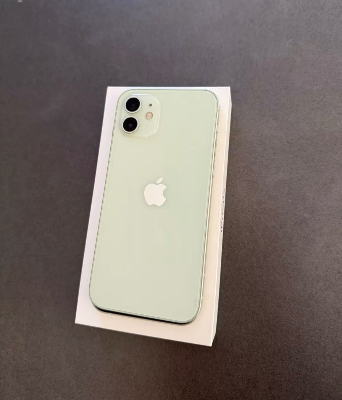 Apple Telefoni cellulari / Smartphones: iPhone 12 128GB Akku 98% – Usato da Luzern venduto da Waince786 2