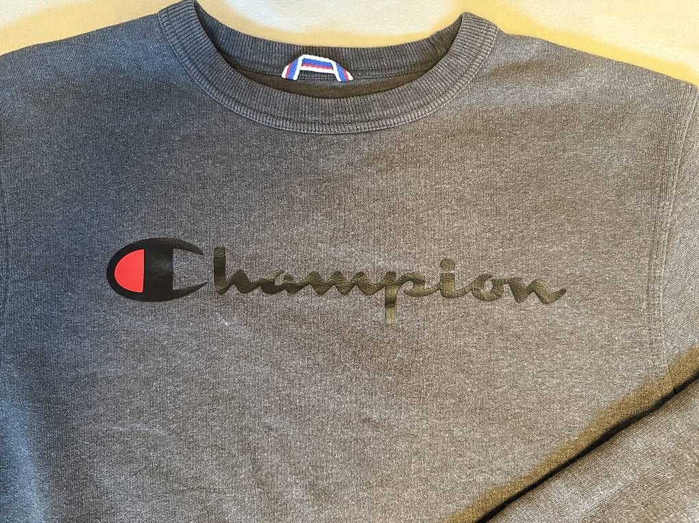 Champion Pulls & Sweat-shirts: Sweat Champion, taille : S – D'occasion à Sion par luf_qx7m 1