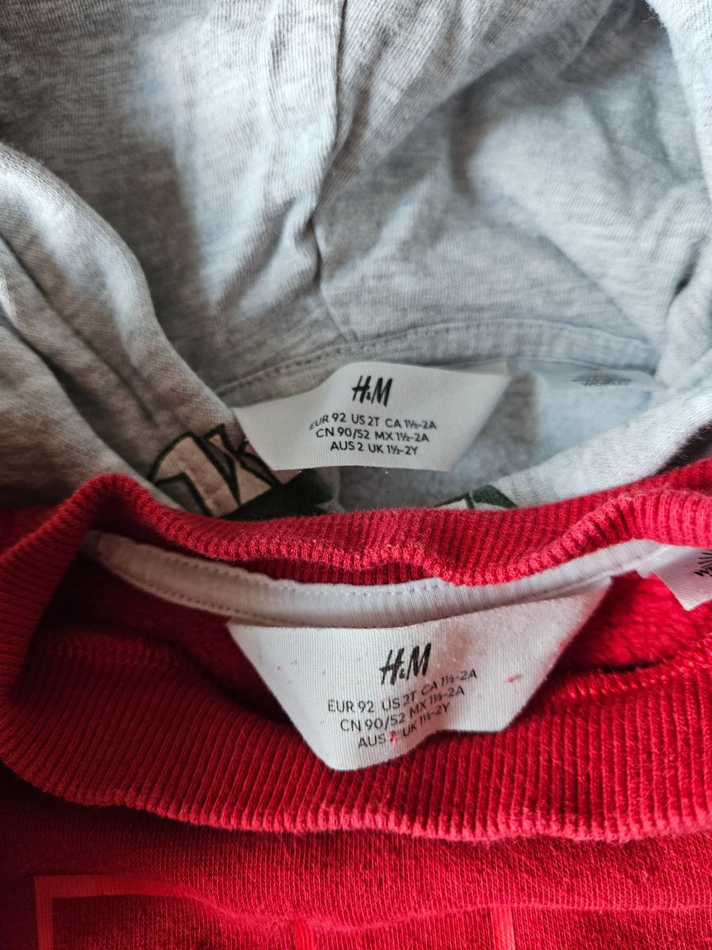 H&M Lotti & Set di vestiti: 2 Harry Potter / Hogwarts Sets, Gr. 92, H&M – Usato da Bern venduto da Oloui 3