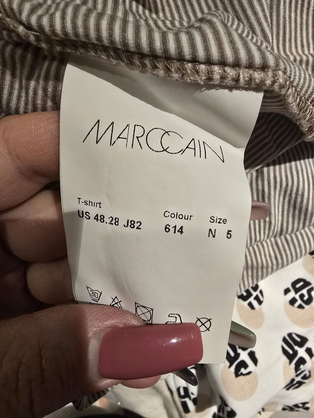 Marc Cain T-shirt: Marc Cain T-Shirt N5 – Nuovo (secondo la descrizione) da Berg TG venduto da lisboa.sky 2