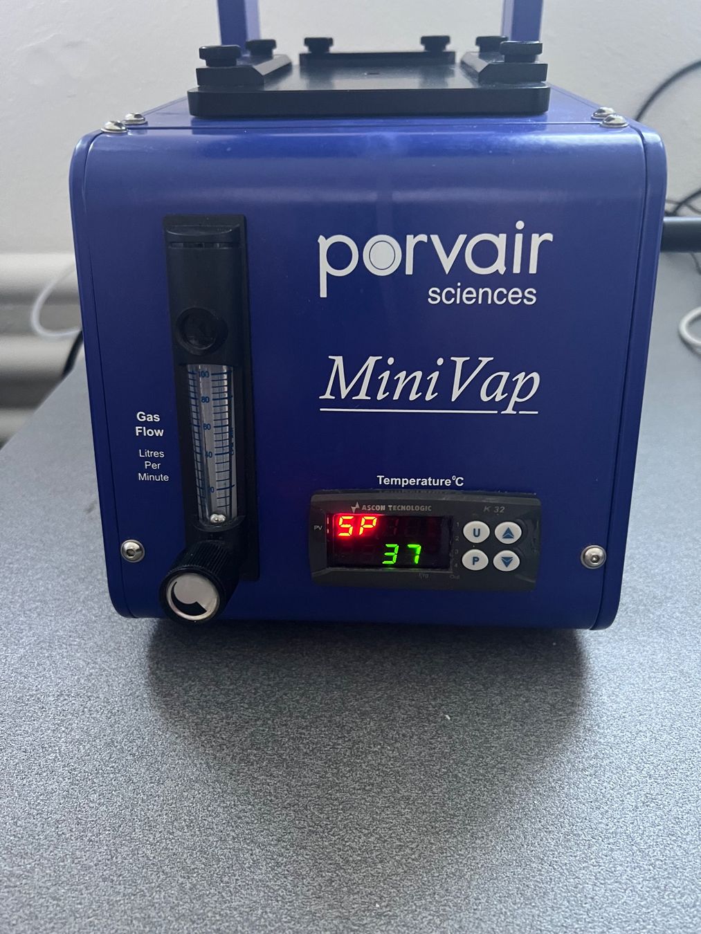Pompe & Parti di ricambio: Évaporateur thermique Porvair Science Minivap – Usato da Basel venduto da La.Bonne.affaire 1