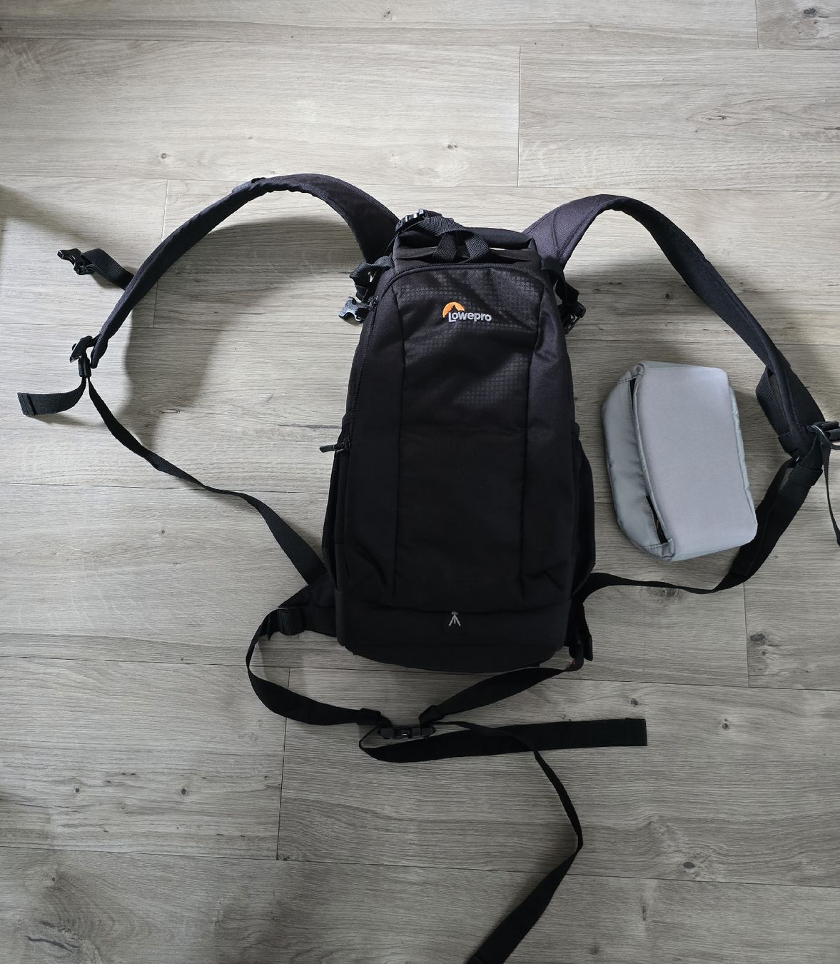 Lowepro Zaini: Flipside 200 AW II Fotorucksack – Usato da Heimberg venduto da Bidu03