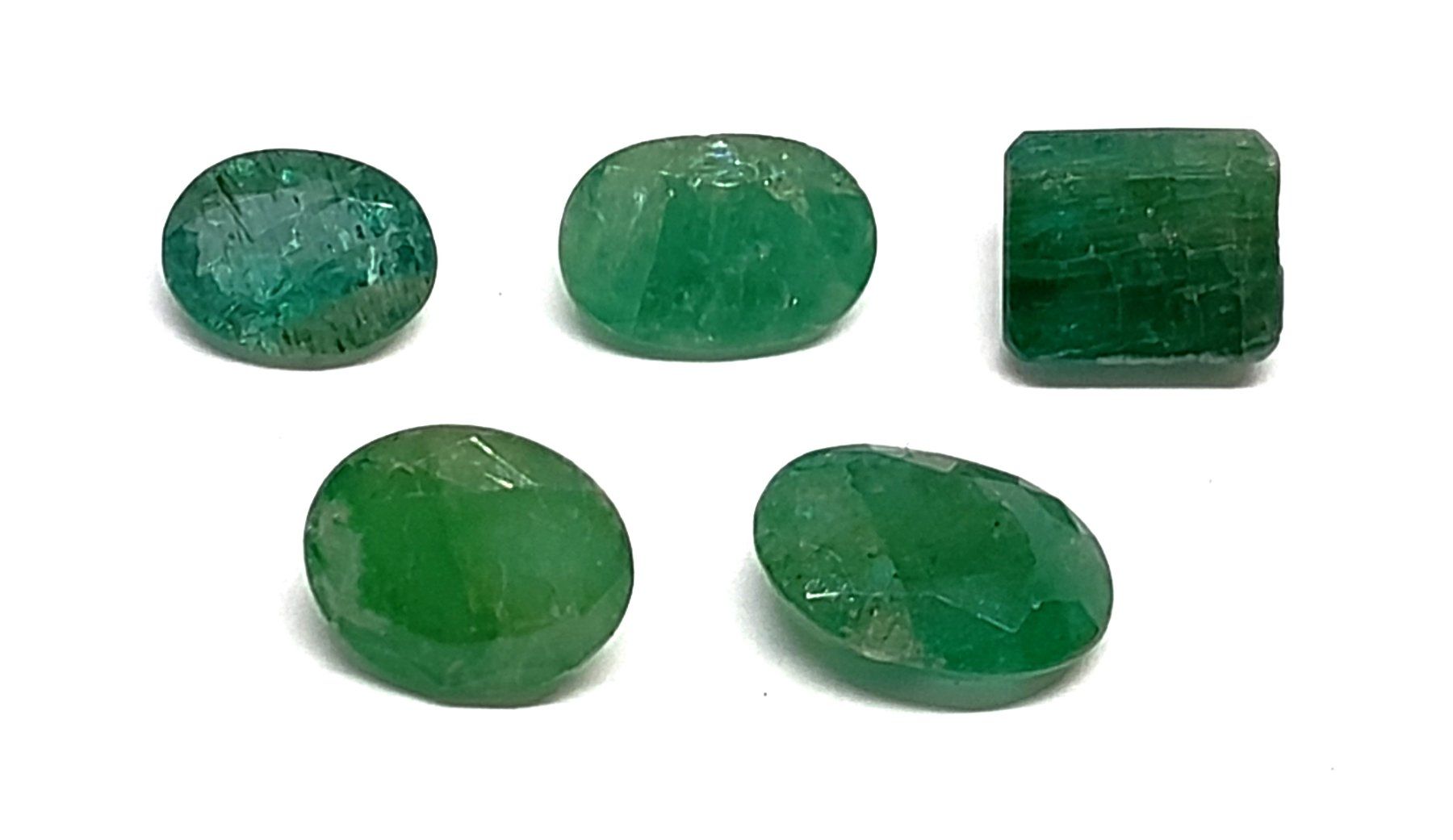 Pietre preziose: 5x émeraudes 10.29 ct - CERTIFICAT 700.- Fr – Nuovo (secondo la descrizione) da Grimisuat venduto da Valgem