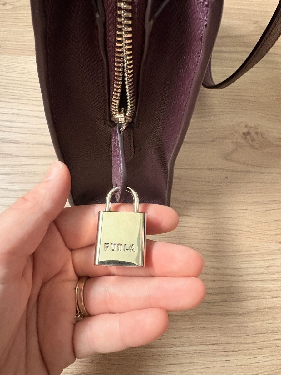 Furla Borse: Original Furla Handtasche  – Nuovo (secondo la descrizione) da Grabs venduto da Balko1 1