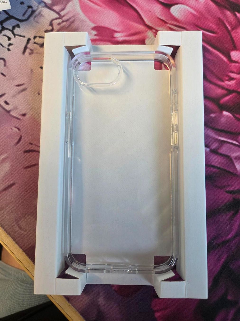 Apple Cover & Protezioni schermo: CARE Back Cover Urban Combat iPhone 17e/16e Transparent – Nuovo e nell'imballaggio originale da Gossau ZH venduto da OrderflowAG 1