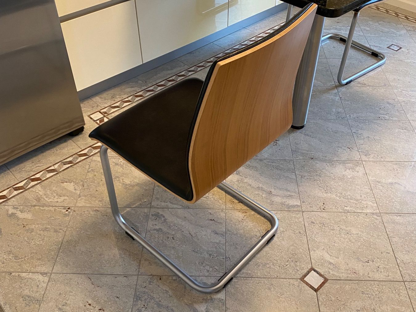 Pfister Sedie: Designerstühle Freischwinger – Usato da Erlenbach ZH venduto da Alexander61 1
