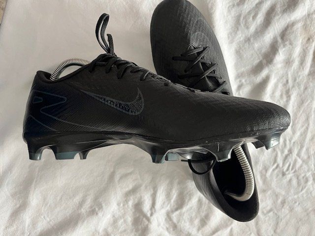 Nike Herrenschuhe: Fussball Schuhe – Gebraucht aus Aesch (Neftenbach) von rit_psr5 3