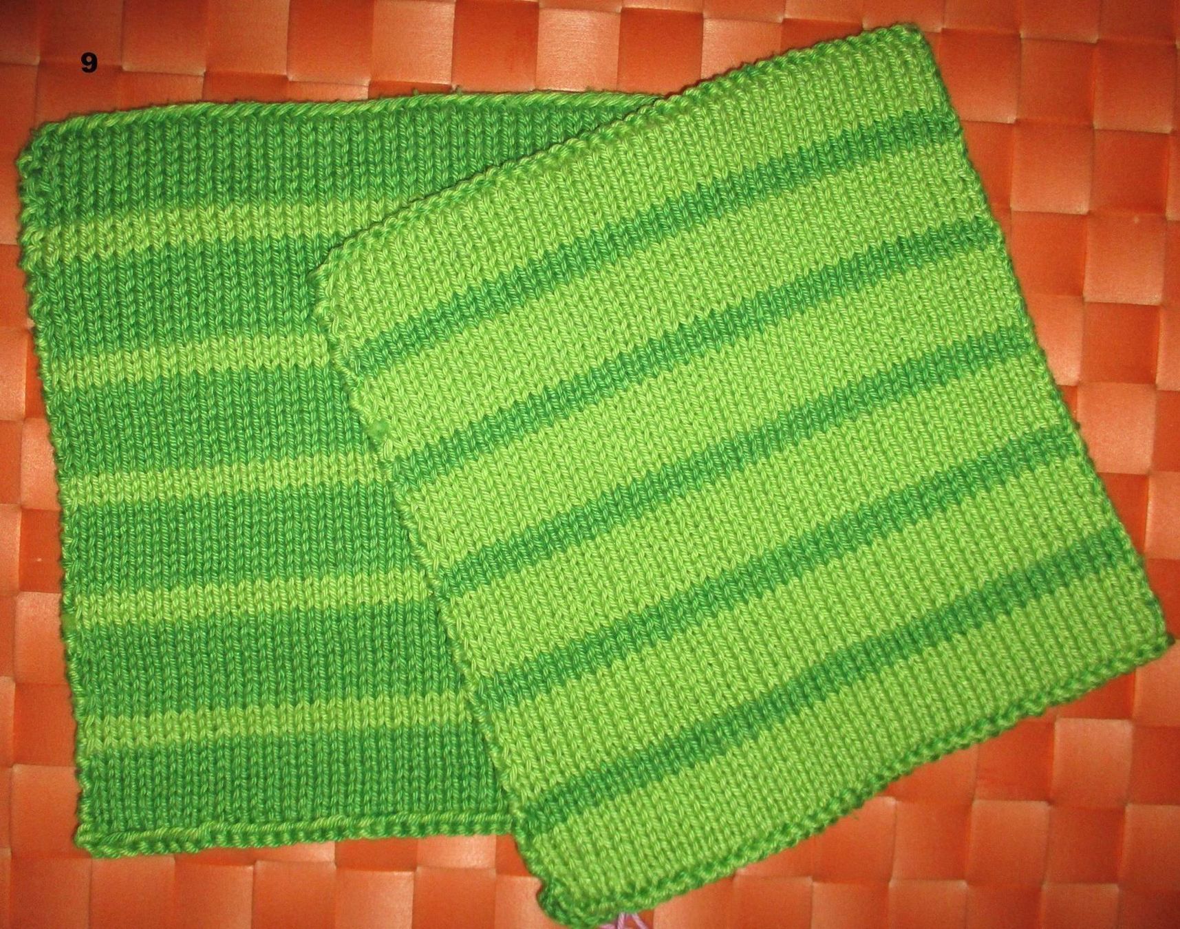 Elettrodomestici da cucina: Schöne Topflappen / verschiedene Farben! – Nuovo e nell'imballaggio originale da Flumenthal venduto da novbra