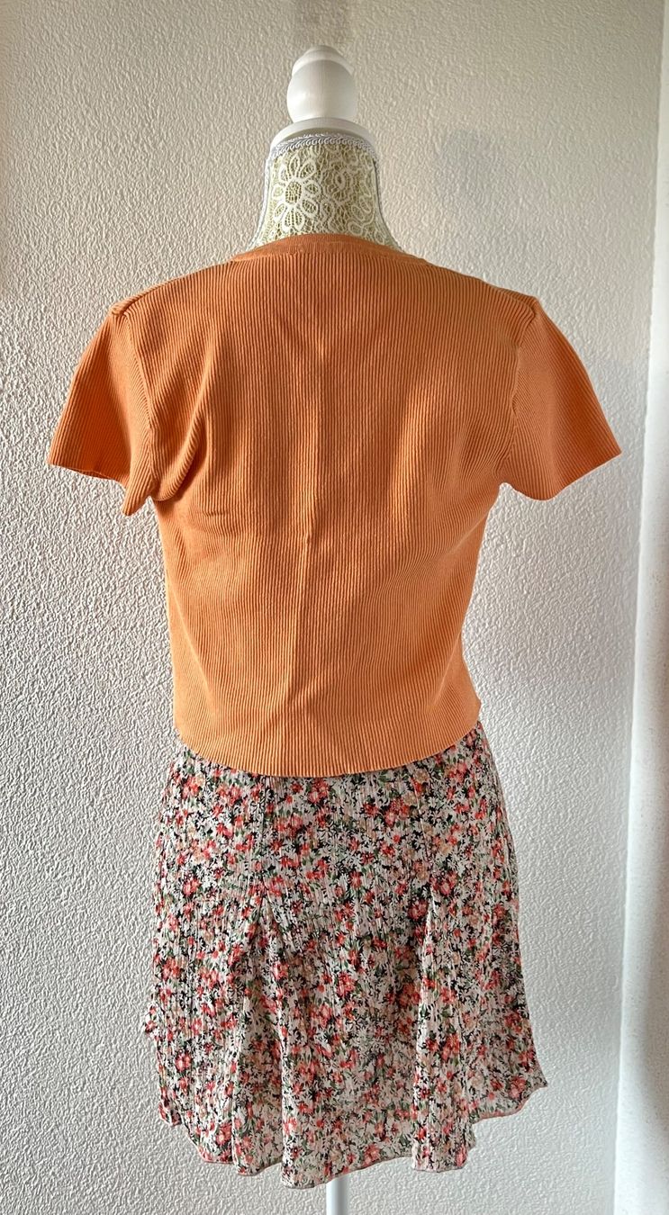 Zara Top: Zara two set with silver buttons – Usato da Otelfingen venduto da houseofstae 3