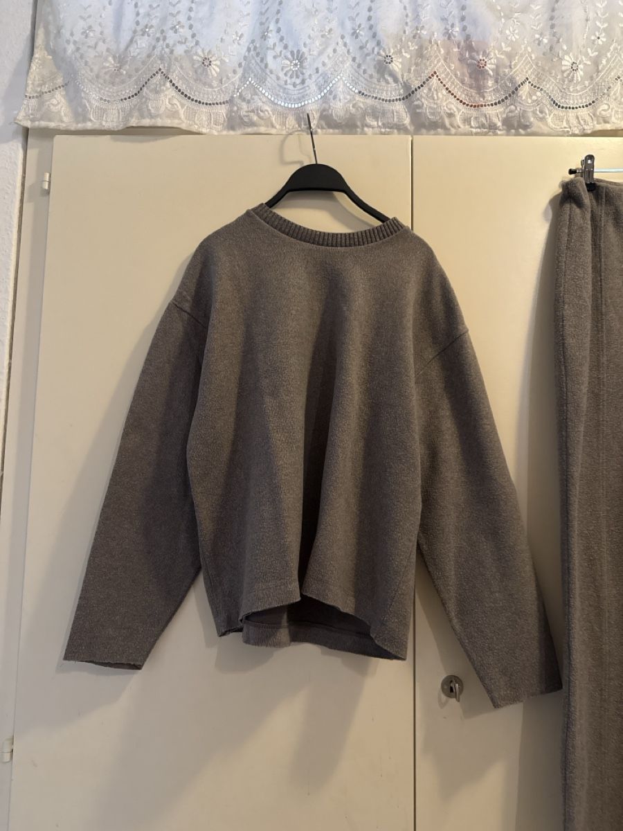 Zara Ensembles & Tailleurs: Ensemble gris Zara  – Neuf (Voir description) à Châtelaine par ant_6rpw 2