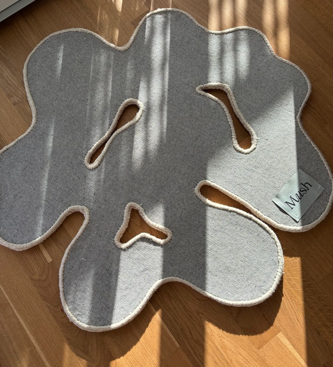 Teppiche: Mush Studios Valley Rug – Gebraucht aus Cournillens von aese01 2