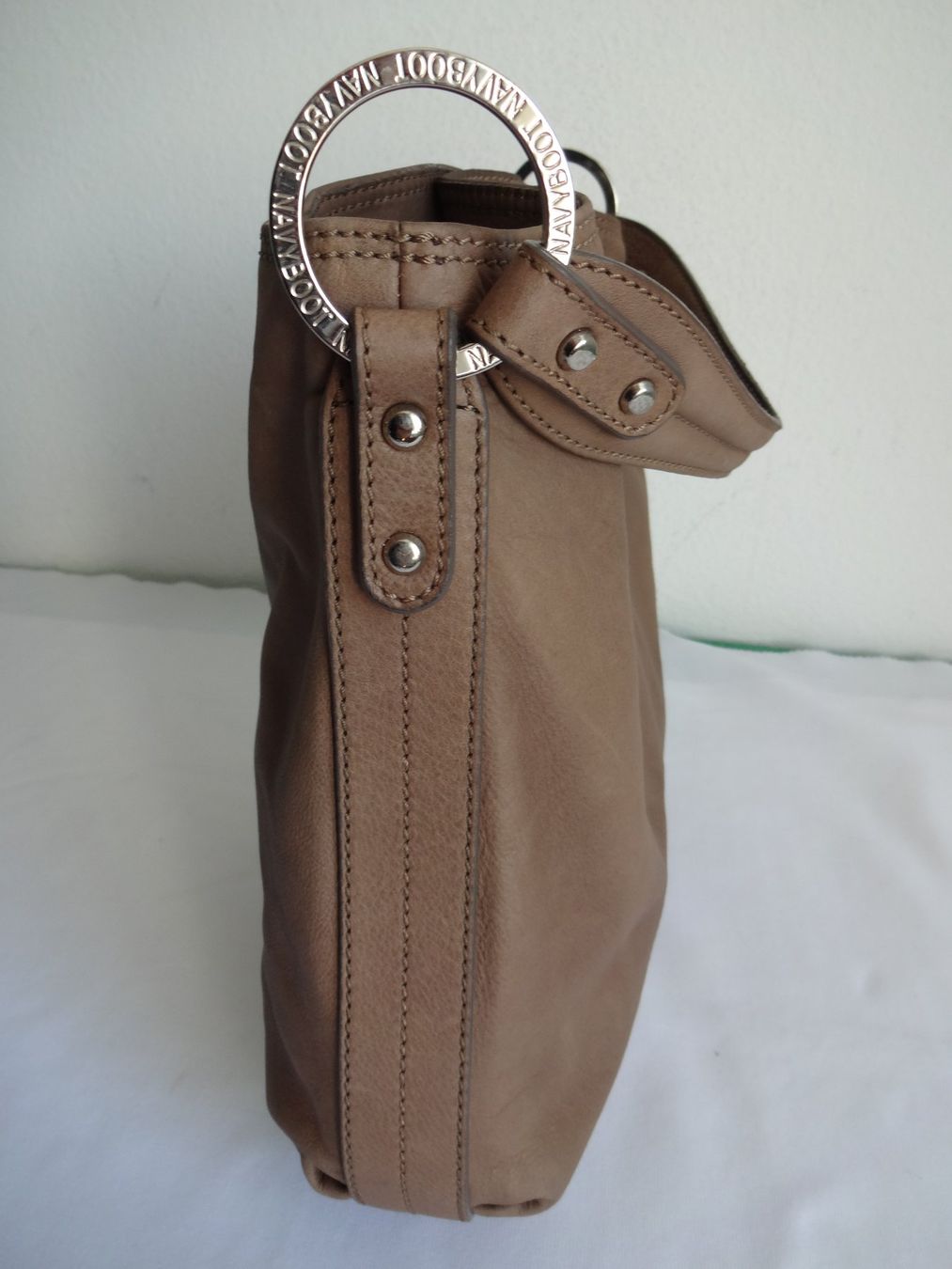 Navyboot Borse da donna: ** NAVYBOOT ** Echtleder Tasche – Usato da Frauenfeld venduto da rey06 2