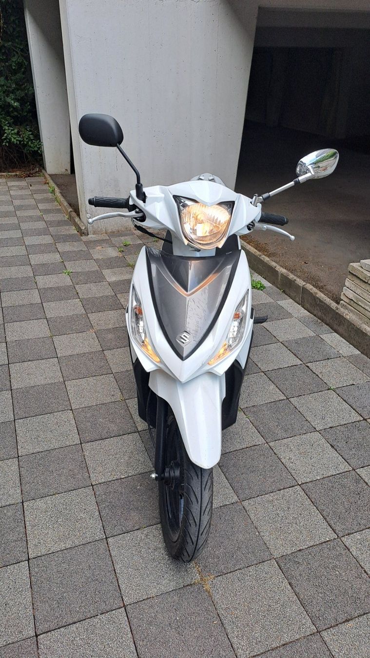 Suzuki Strada: Suzuki UK110 – Usato da Illnau venduto da sthaenni