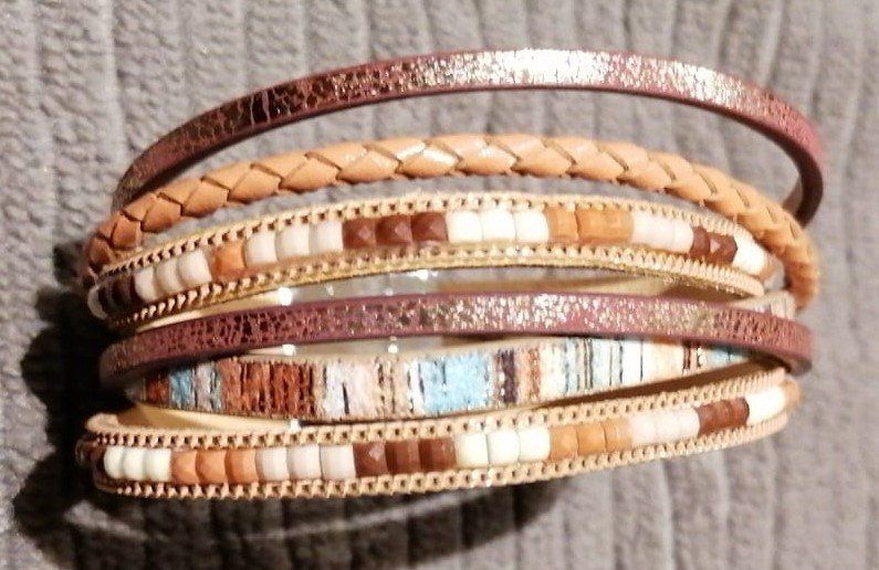 Bracciali & Braccialetti: schönes Armband in Lederoptik – Nuovo (secondo la descrizione) da Grächen venduto da Hel7890 1